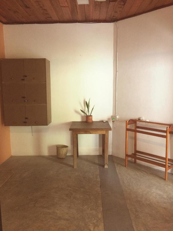 Happyshack Hostel 米瑞莎 外观 照片
