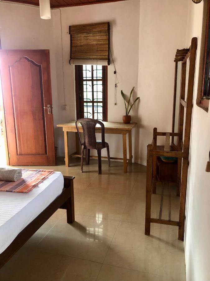 Happyshack Hostel 米瑞莎 外观 照片