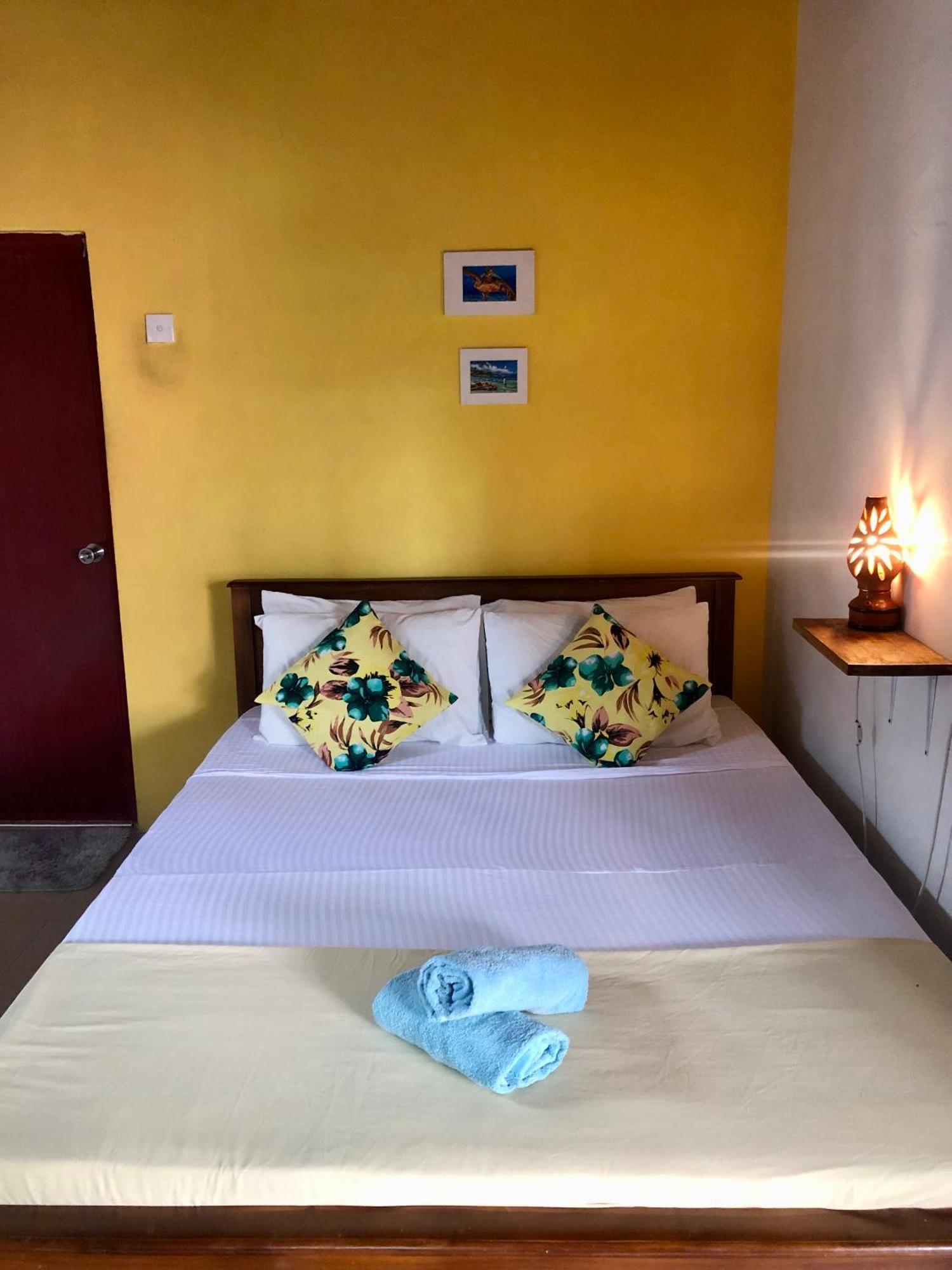 Happyshack Hostel 米瑞莎 外观 照片